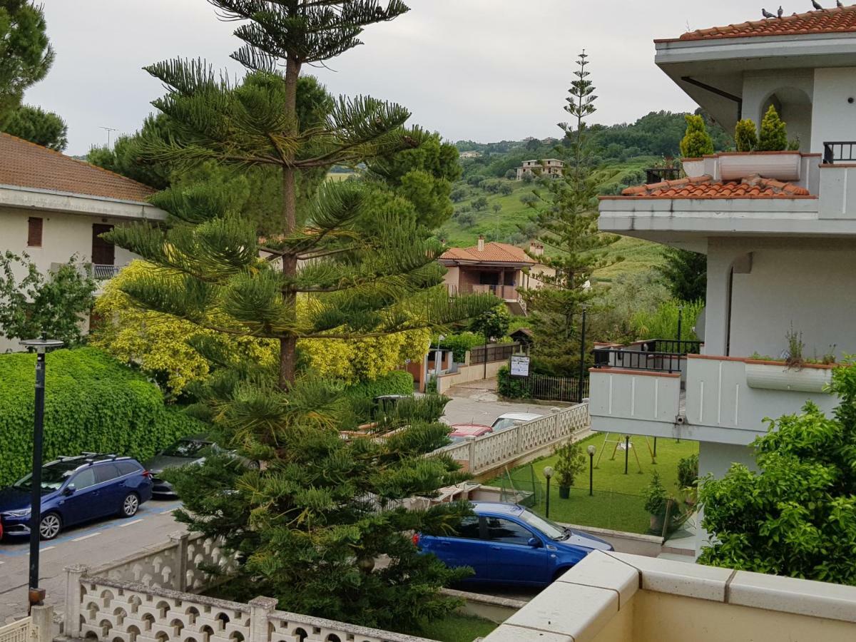 Ferienwohnung Casa Ilona Pineto Exterior foto